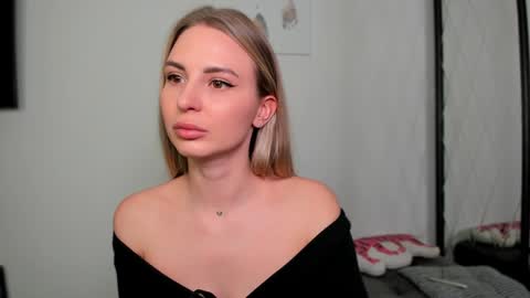  if you dont have fansly account yet use this link to registration    online show from February 2, 3:28 pm