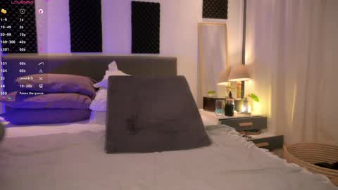 Fae online show from May 8, 11:35 am