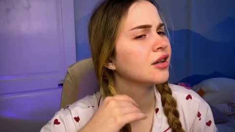 Ilona online show from March 5, 7:37 am