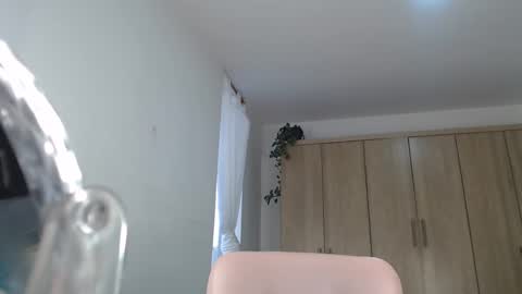 fairylatin online show from February 26, 11:54 am