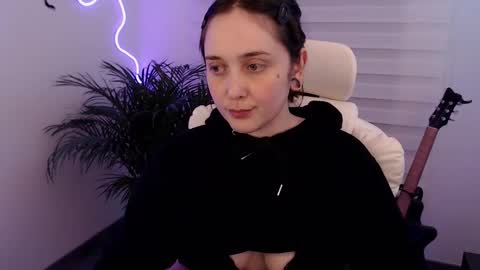 OF fallenag 1 online show from November 30, 5:22 am