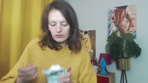 Nadine online show from October 6, 4:29 am