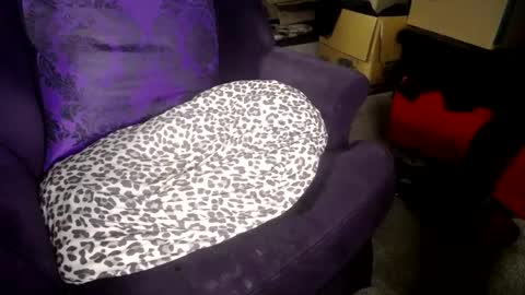 Farrah online show from February 27, 3:37 pm