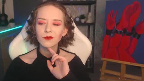 Fascinating   Eyes online show from September 24, 7:02 pm