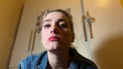 Gattino online show from October 8, 10:14 pm