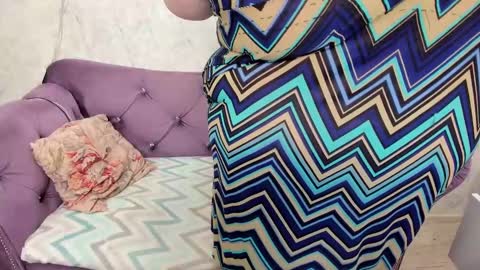 fashiona online show from February 1, 11:37 pm