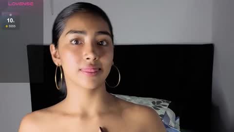 fatima_666 online show from March 18, 2:05 am