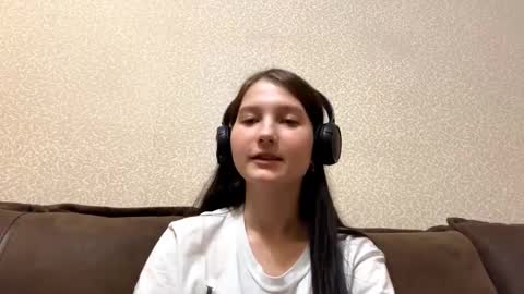Aurora 18yo online show from October 18, 10:07 am