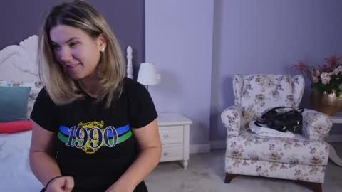 FeliciaKrige online show from February 6, 9:06 pm