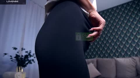 Hello im Nova online show from September 26, 4:43 am