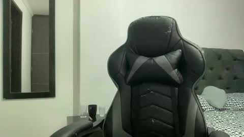 Fenix Golden17 ---- Every night after 2200 time Colombia online show from November 29, 5:44 am