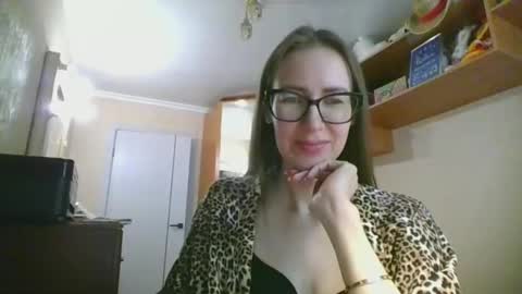 feraliss online show from November 18, 10:49 am