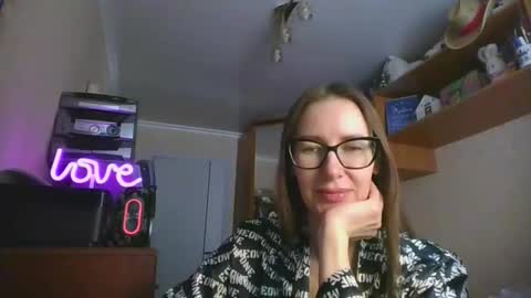 feraliss online show from February 16, 11:21 am