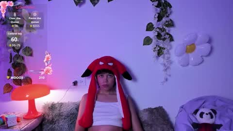 F E R N A N D A online show from November 22, 11:29 pm