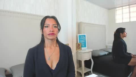 Fernanda  online show from April 19, 6:32 pm