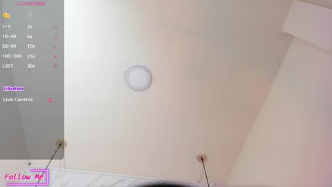   online show from March 3, 11:49 am