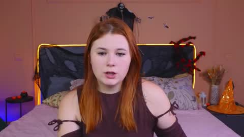 Mabel online show from October 18, 4:15 am