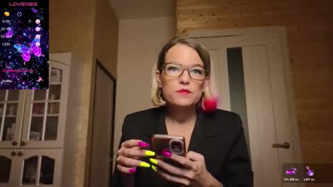 Lady online show from October 19, 4:14 am