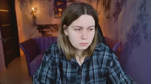 fiora online show from February 2, 5:10 am