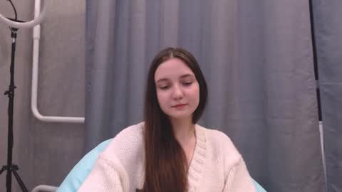 fireflies_fly_ online show from January 21, 4:48 pm