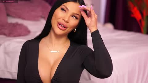 Fires Bomb 777 online show from February 23, 8:00 am