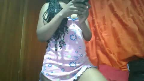 flacahot33 online show from April 15, 3:51 am