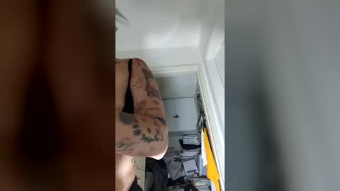 HOT KITTY LA online show from July 23, 8:44 am