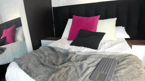 FLORA online show from March 13, 10:44 pm