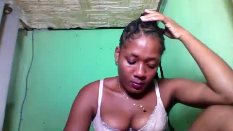 florencia011 online show from March 2, 6:35 pm