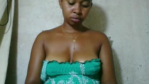 florencia011 online show from April 10, 6:52 am