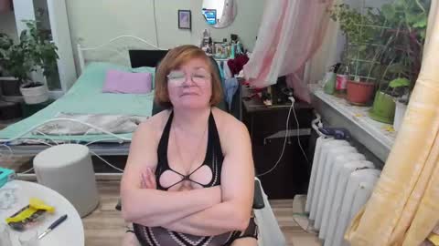 Flowerlower online show from February 24, 6:39 pm