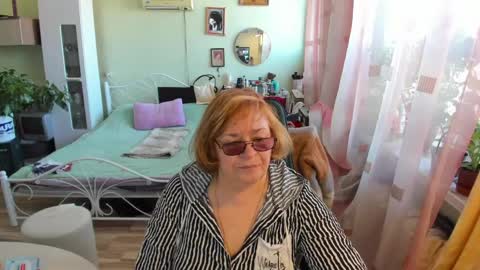 Flowerlower online show from April 9, 6:41 am