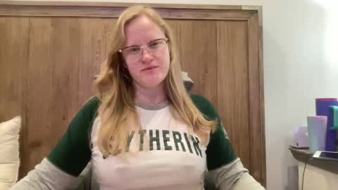 flowingpeach online show from January 17, 5:37 am