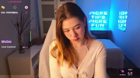 flowr_rebecca online show from January 24, 10:08 pm