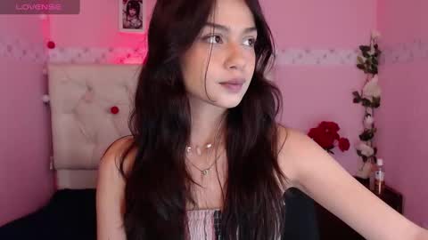 forbidden candy  online show from February 18, 9:20 pm