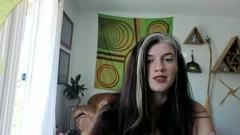 forestdarling online show from July 7, 7:38 pm