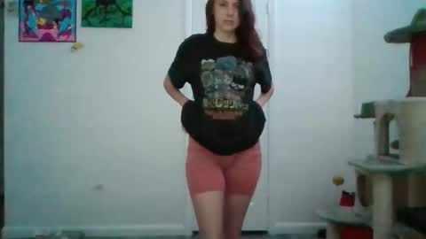 foursknfairy online show from March 10, 12:09 pm