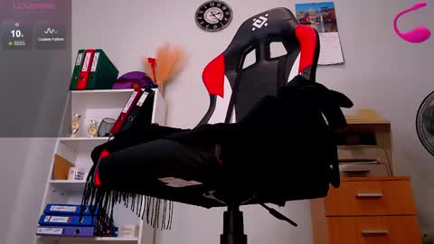 Helen - My streams are Monday - Friday at 8 AM NY time online show from February 10, 2:37 pm