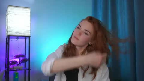 Eva online show from April 15, 7:58 pm