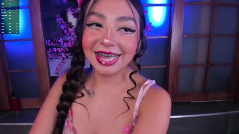 foxy_kylian online show from June 1, 6:09 pm