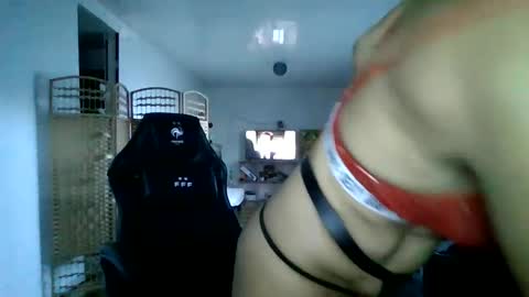 francelune online show from February 6, 2:15 pm