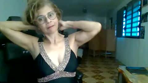 francelune online show from October 9, 1:37 pm