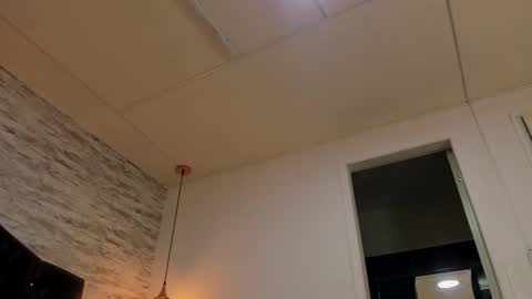          online show from March 5, 3:24 am