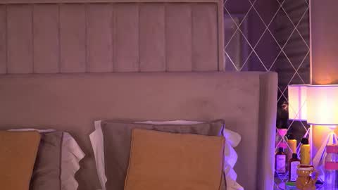 francescadante online show from January 10, 6:51 am