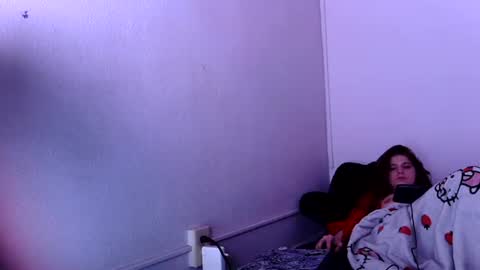 francescafey online show from February 2, 9:41 am