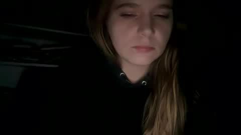 francescafey online show from October 28, 5:13 am