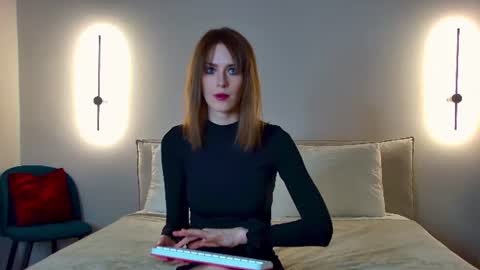 Frances online show from June 14, 2:39 pm