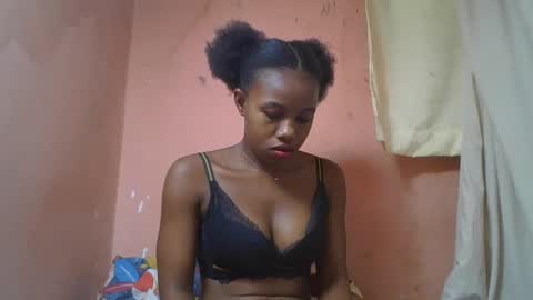 francilla online show from March 12, 4:30 am