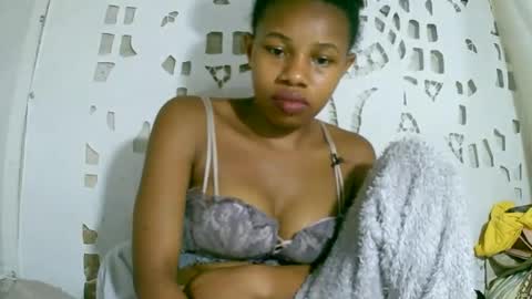 francilla online show from February 2, 10:09 pm