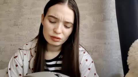 Lina online show from January 8, 8:07 am